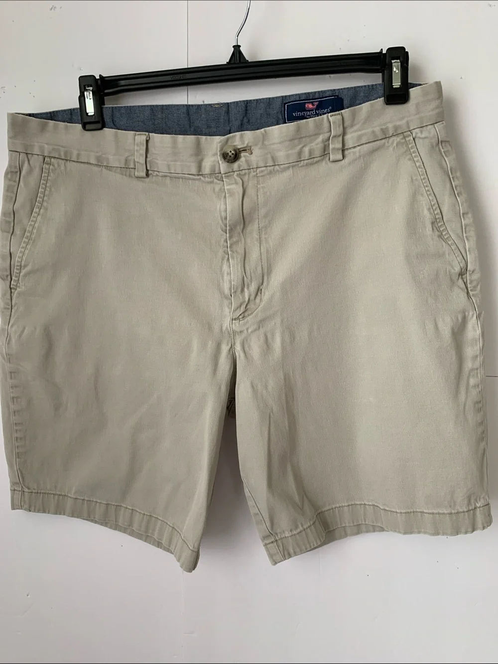 Vineyard Vines Men Chino Stretch Light Gray Shorts Size 36